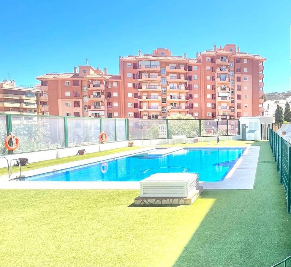Cozy Fuengirola Apartment With Sea View & Pool Exteriér fotografie