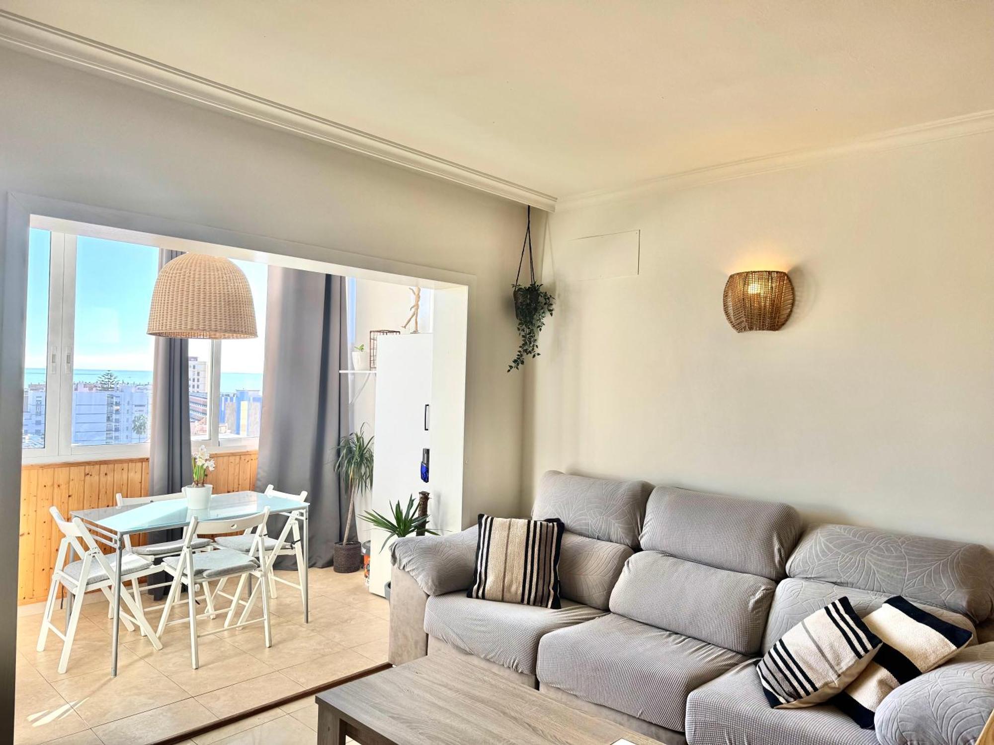 Cozy Fuengirola Apartment With Sea View & Pool Exteriér fotografie